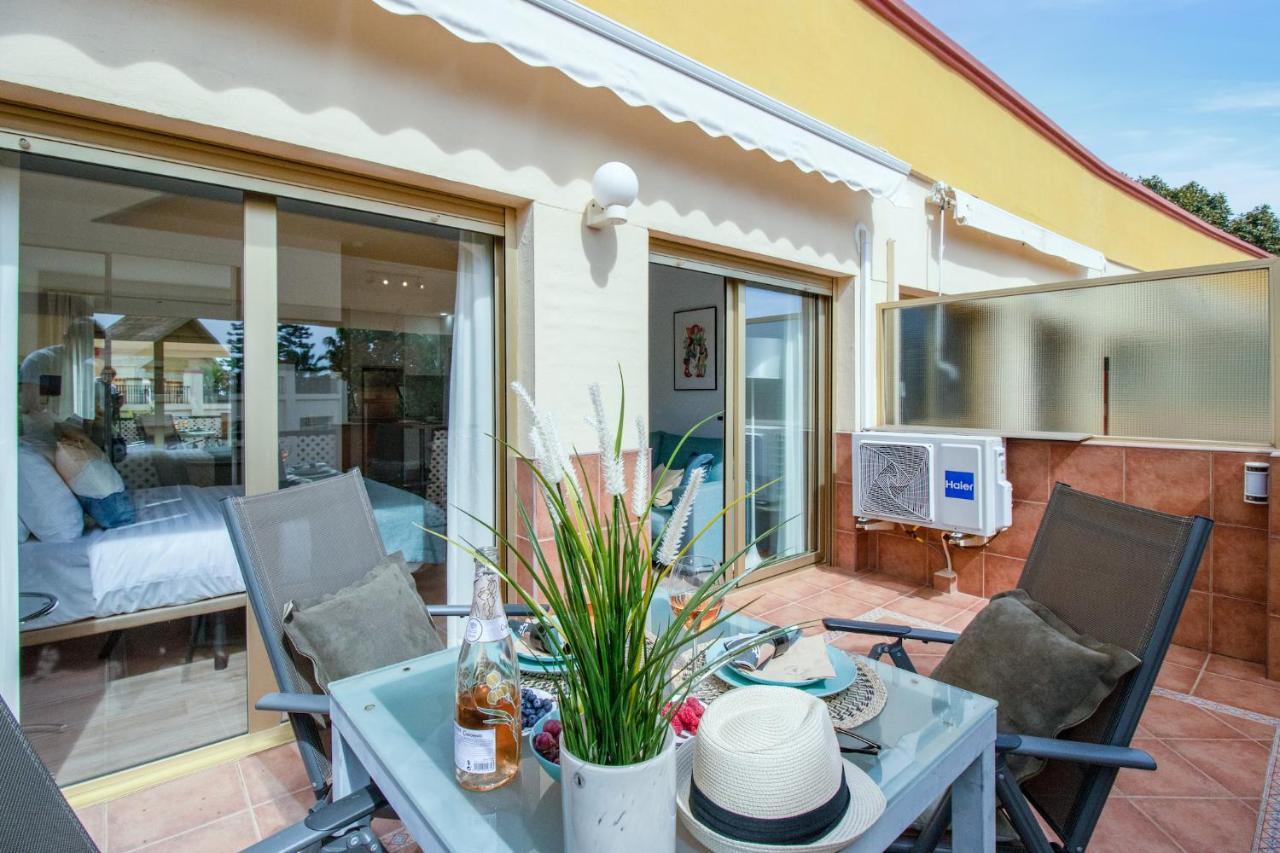 Modern Beach Apartment Romana Playa 723 In Marbella, Elviria Bagian luar foto